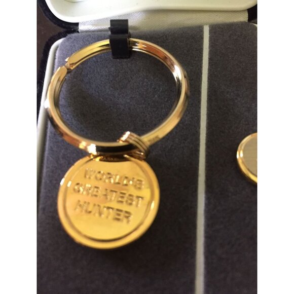 Vtg World’s Greatest Hunter Duck Keychain & Tie Pin Lapel Pin Gold Silver Metal - Picture 2 of 7